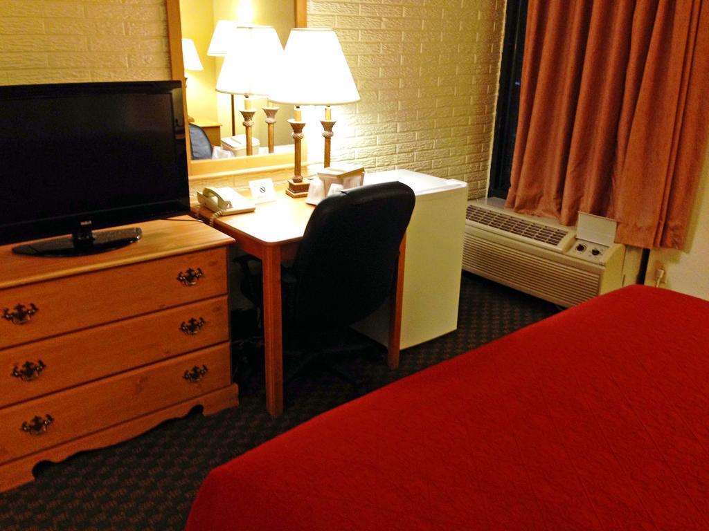 Motel 6 אנאפוליס מראה חיצוני תמונה